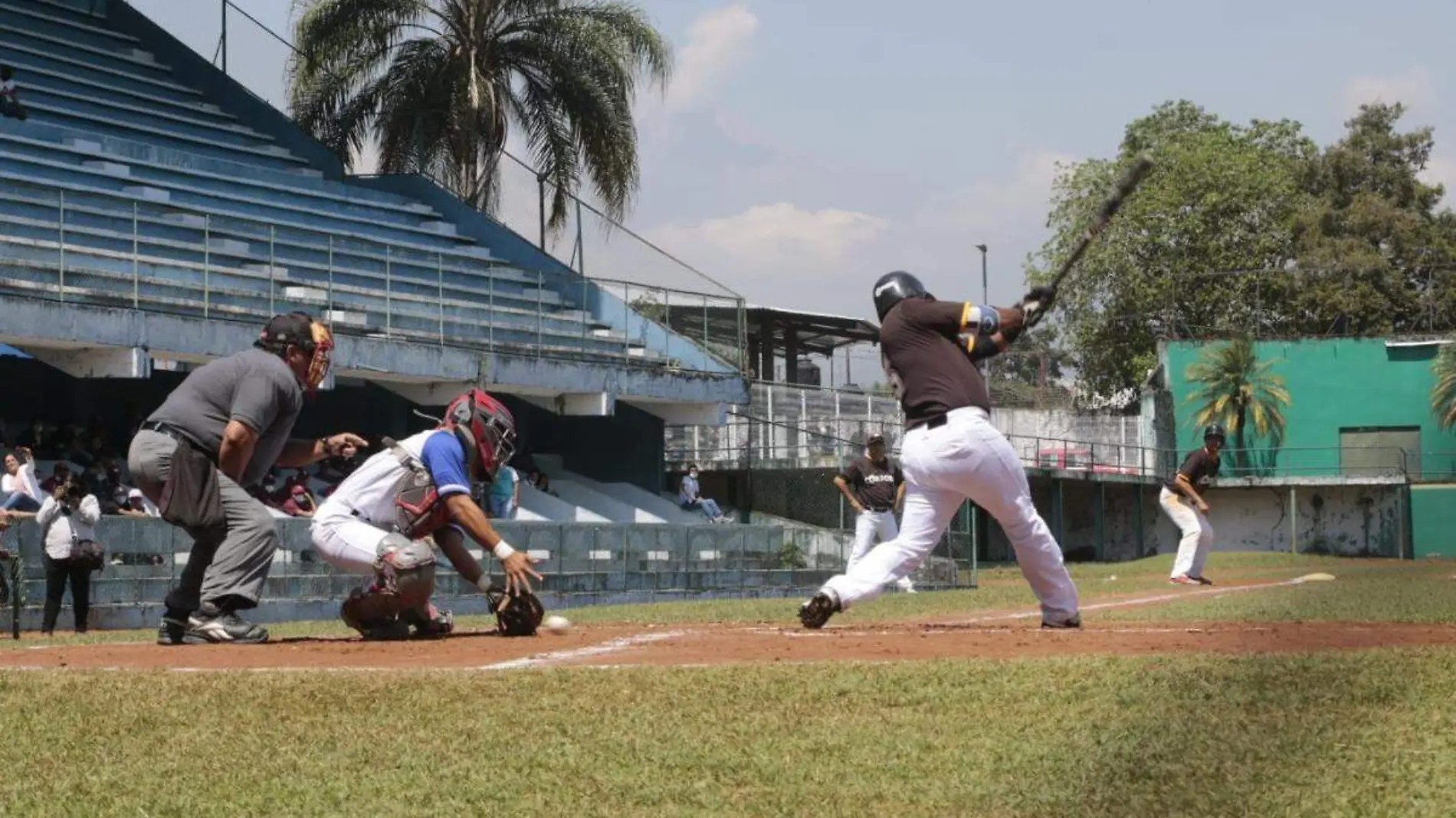 Pide PC Córdoba no realizar deportes bajo los rayos del Sol 2